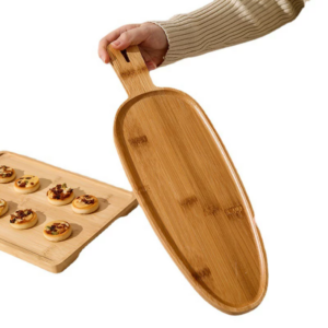35990-9 Natural Bamboo Leaf-Shaped Pizza Board